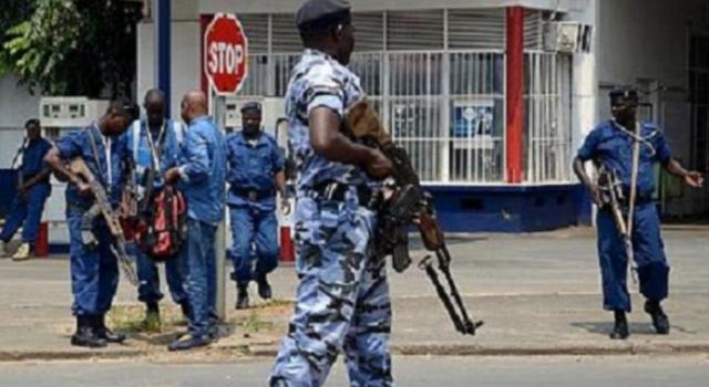 Coronavirus au Rwanda : la police abat deux personnes qui refusaient de se soumettre aux ordres de confinement