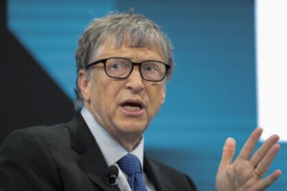Coronavirus : Bill Gates va construire des usines pour développer 7 vaccins prometteurs