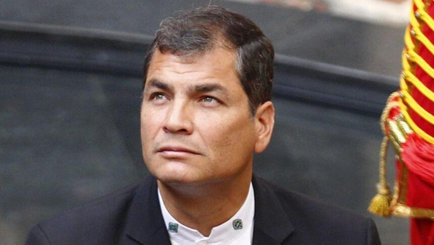 Huit ans de prison pour l'ex-président équatorien Rafael Correa
