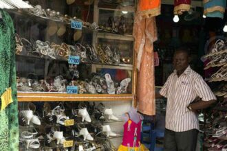 pillage des magasins à Brazzaville pendant le couvre-feu