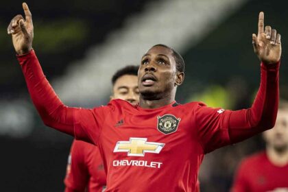 Odion Ighalo prolonge à Manchester United