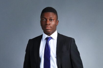Junior Natabou millionnaire à 17 ans