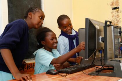 Intégration des TIC dans les écoles primaires et secondaires