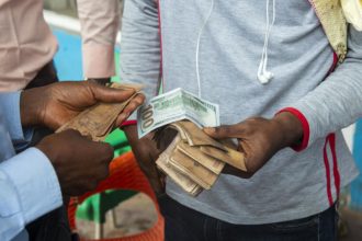 dépréciation du franc congolais