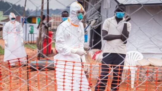 Ebola en Ouganda