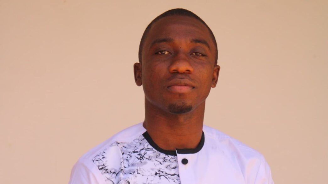 Vades Lotie Djousse