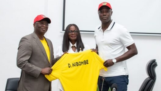 limogeage de Daré Nibombé