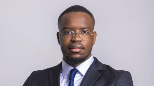 Mike Luntadila Koketua